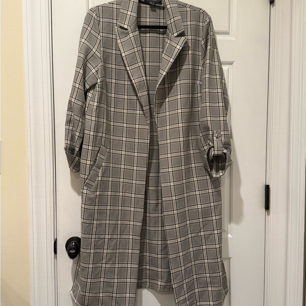 Primark Gray Plaid Trench Coat (light)